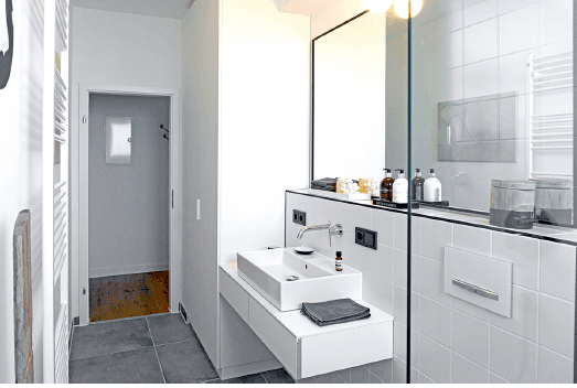 Pronájem bytu 3+1 71 m², Aachenerstrasse 157, Düsseldorf, Severní Porýní-Vestfálsko Pronájem bytu 3+1 71 m², Aachenerstrasse 157, Düsseldorf, Severní Porýní-Vestfálsko