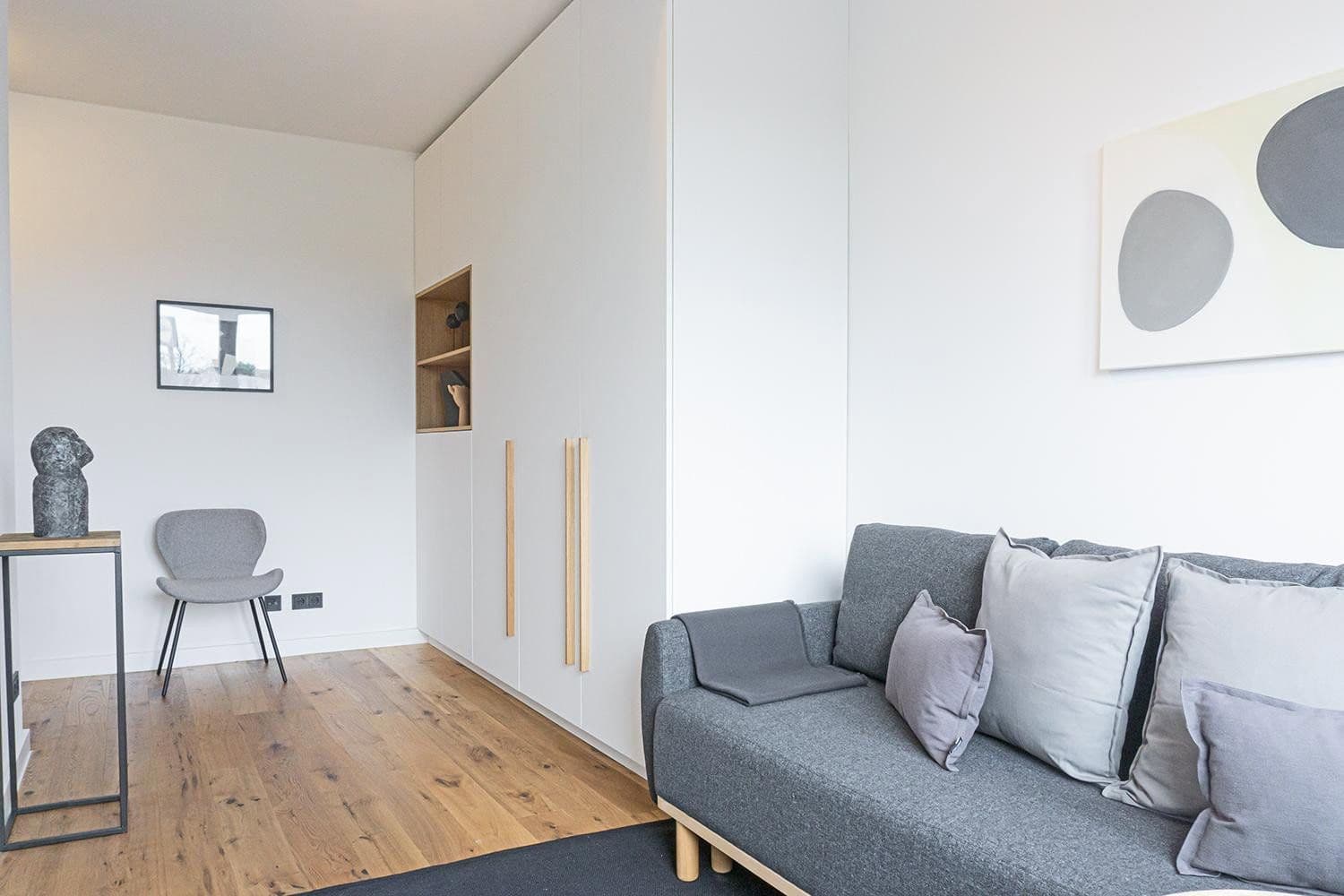 Pronájem bytu 3+1 71 m², Aachenerstrasse 157, Düsseldorf, Severní Porýní-Vestfálsko Pronájem bytu 3+1 71 m², Aachenerstrasse 157, Düsseldorf, Severní Porýní-Vestfálsko
