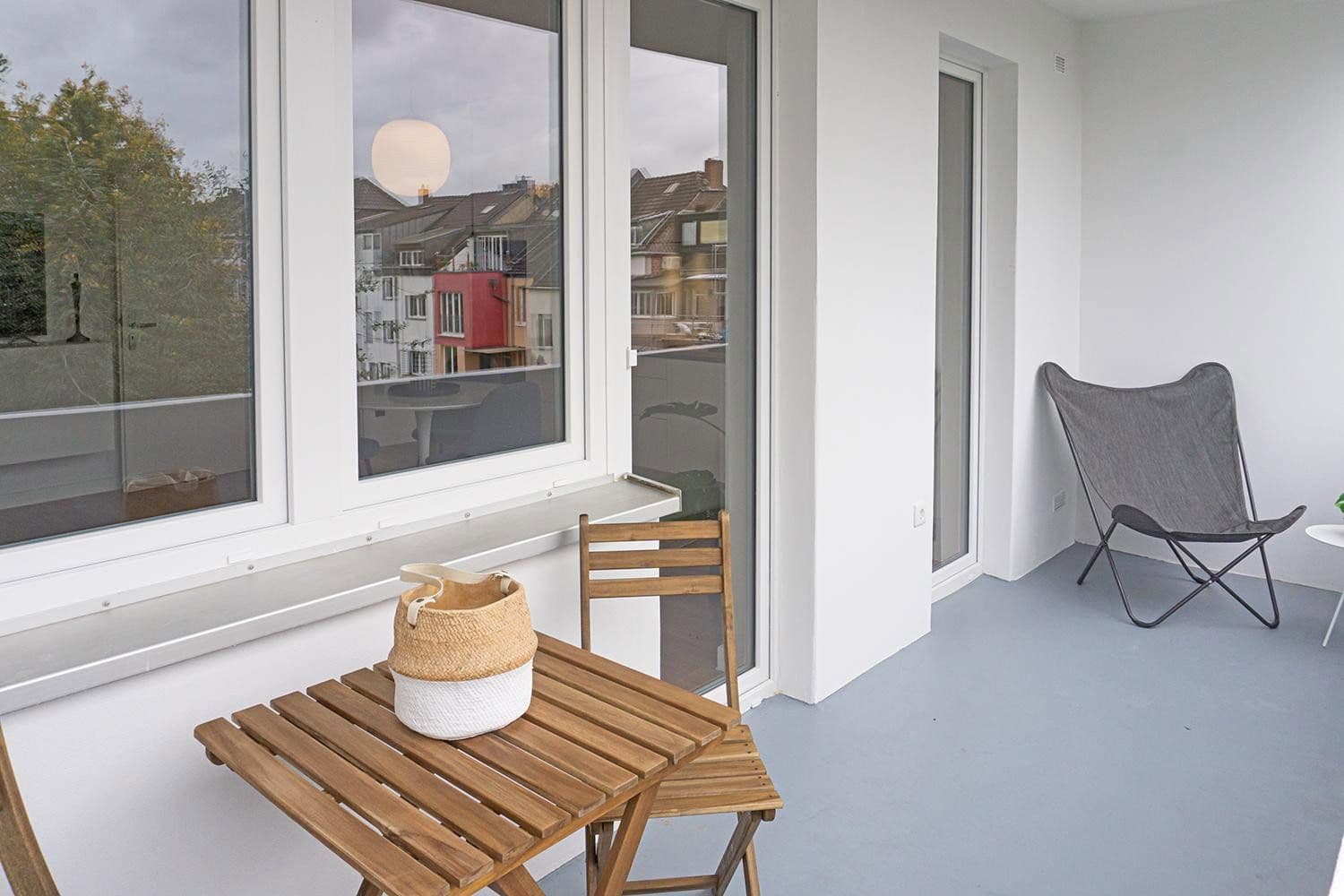 Pronájem bytu 3+1 71 m², Aachenerstrasse 157, Düsseldorf, Severní Porýní-Vestfálsko Pronájem bytu 3+1 71 m², Aachenerstrasse 157, Düsseldorf, Severní Porýní-Vestfálsko