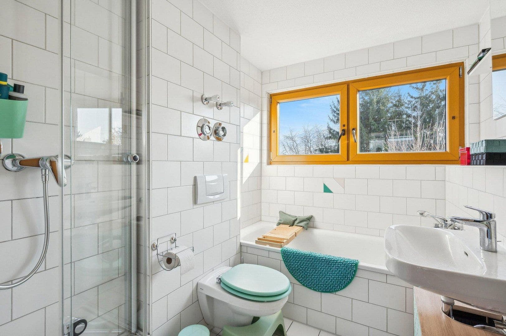 Prodej domu 431 m², pozemek 529 m², In der Höll 9, Friedberg (Hessen), Hessen Prodej domu 431 m², pozemek 529 m², In der Höll 9, Friedberg (Hessen), Hessen