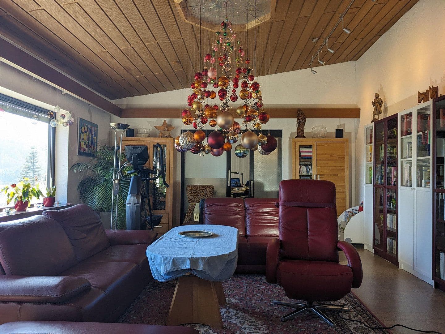 Prodej domu 340 m², pozemek 860 m², Albstadt, Bádensko-Württembersko Prodej domu 340 m², pozemek 860 m², Albstadt, Bádensko-Württembersko