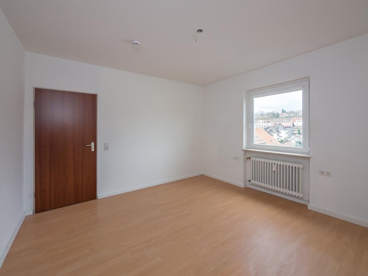 Pronájem bytu 3+1 85 m², Hohenzollernstraße 9, Friedrichsthal, Země Sársko Pronájem bytu 3+1 85 m², Hohenzollernstraße 9, Friedrichsthal, Země Sársko