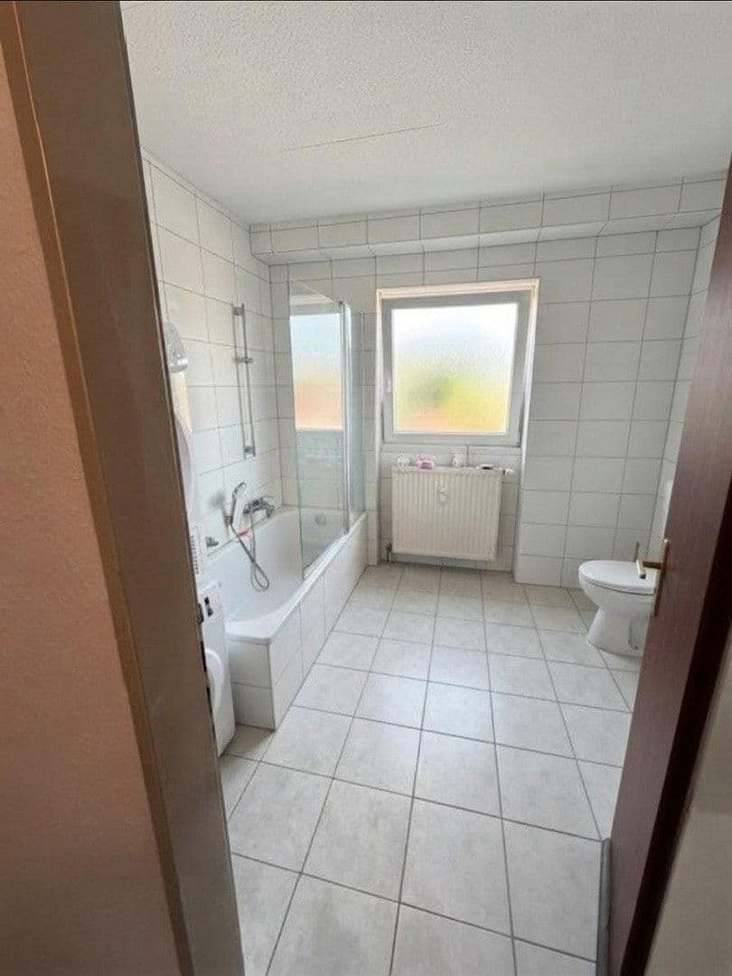 Pronájem bytu 3+1 85 m², Hohenzollernstraße 9, Friedrichsthal, Země Sársko Pronájem bytu 3+1 85 m², Hohenzollernstraße 9, Friedrichsthal, Země Sársko