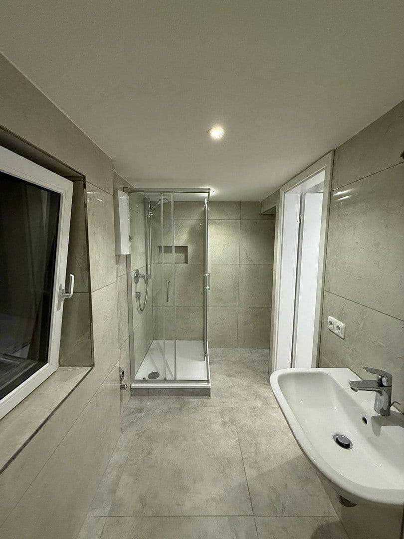 Pronájem bytu 5+1 123 m², Reinheim, Hessen Pronájem bytu 5+1 123 m², Reinheim, Hessen