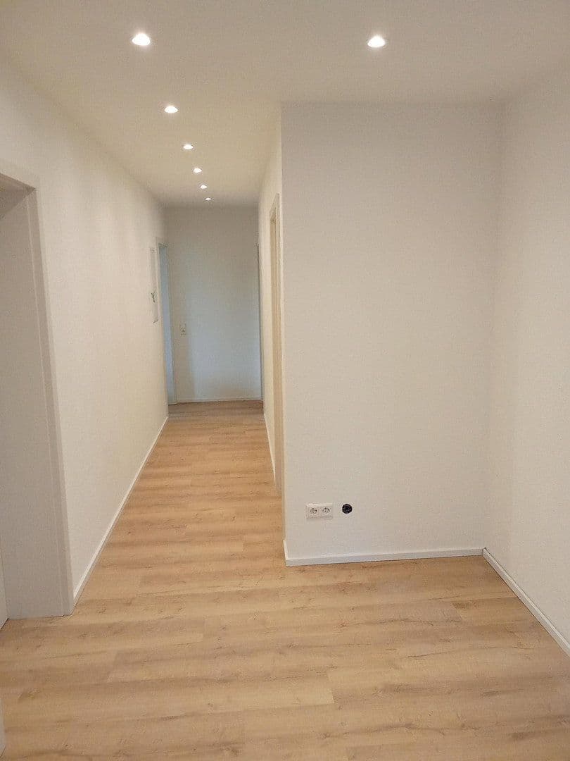 Pronájem bytu 2+1 80 m², Horb am Neckar, Bádensko-Württembersko Pronájem bytu 2+1 80 m², Horb am Neckar, Bádensko-Württembersko