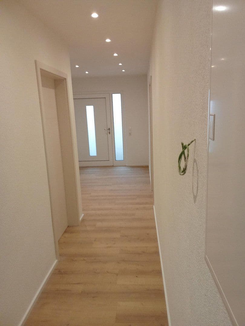 Pronájem bytu 2+1 80 m², Horb am Neckar, Bádensko-Württembersko Pronájem bytu 2+1 80 m², Horb am Neckar, Bádensko-Württembersko