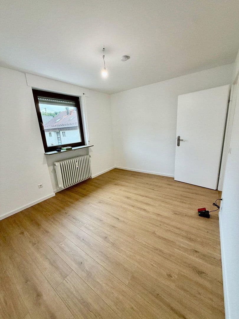 Pronájem bytu 4+1 82 m², Plüderhausen, Bádensko-Württembersko Pronájem bytu 4+1 82 m², Plüderhausen, Bádensko-Württembersko