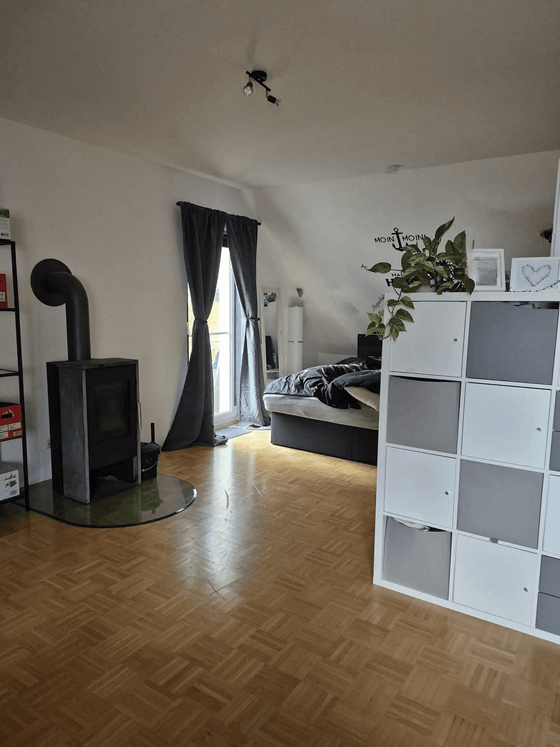 Pronájem bytu 4+1 143 m², Burggrumbacher Str. 4, Unterpleichfeld, Bavorsko Pronájem bytu 4+1 143 m², Burggrumbacher Str. 4, Unterpleichfeld, Bavorsko