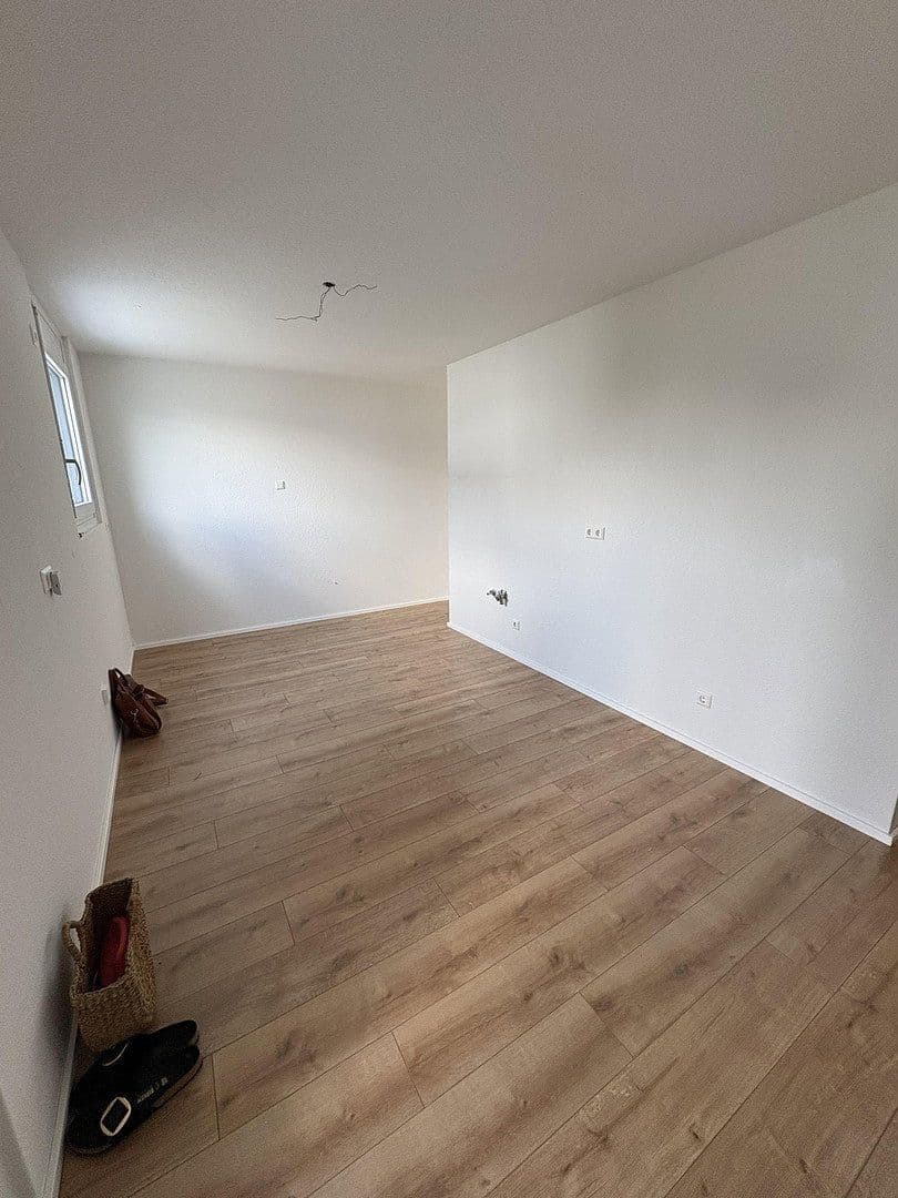 Pronájem domu 138 m², pozemek 350 m², Altomünster, Bavorsko Pronájem domu 138 m², pozemek 350 m², Altomünster, Bavorsko