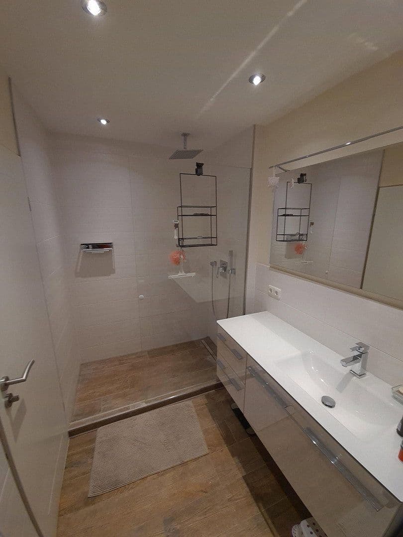 Prodej domu 126 m², pozemek 205 m², Geretsried, Bavorsko Prodej domu 126 m², pozemek 205 m², Geretsried, Bavorsko