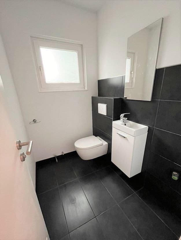 Pronájem bytu 4+1 97 m², Dürerstraße 63, Würselen, Severní Porýní-Vestfálsko Pronájem bytu 4+1 97 m², Dürerstraße 63, Würselen, Severní Porýní-Vestfálsko