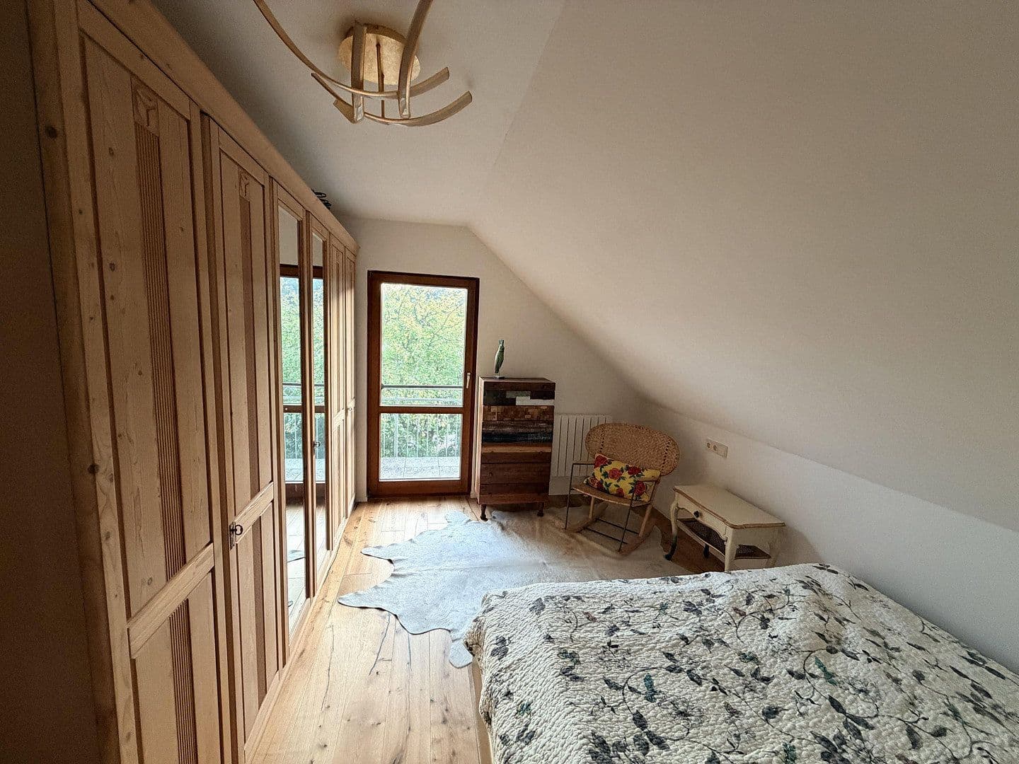 Prodej domu 125 m², pozemek 840 m², Lonnerstadt, Bavorsko Prodej domu 125 m², pozemek 840 m², Lonnerstadt, Bavorsko