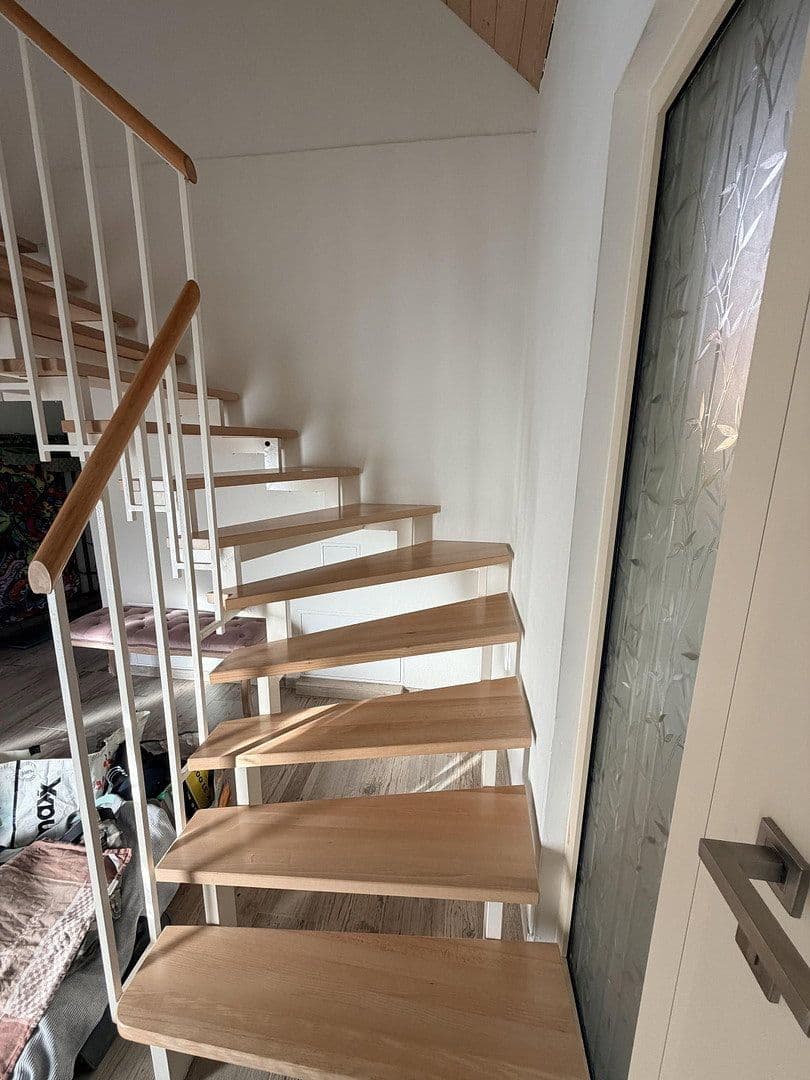 Prodej domu 125 m², pozemek 840 m², Lonnerstadt, Bavorsko Prodej domu 125 m², pozemek 840 m², Lonnerstadt, Bavorsko