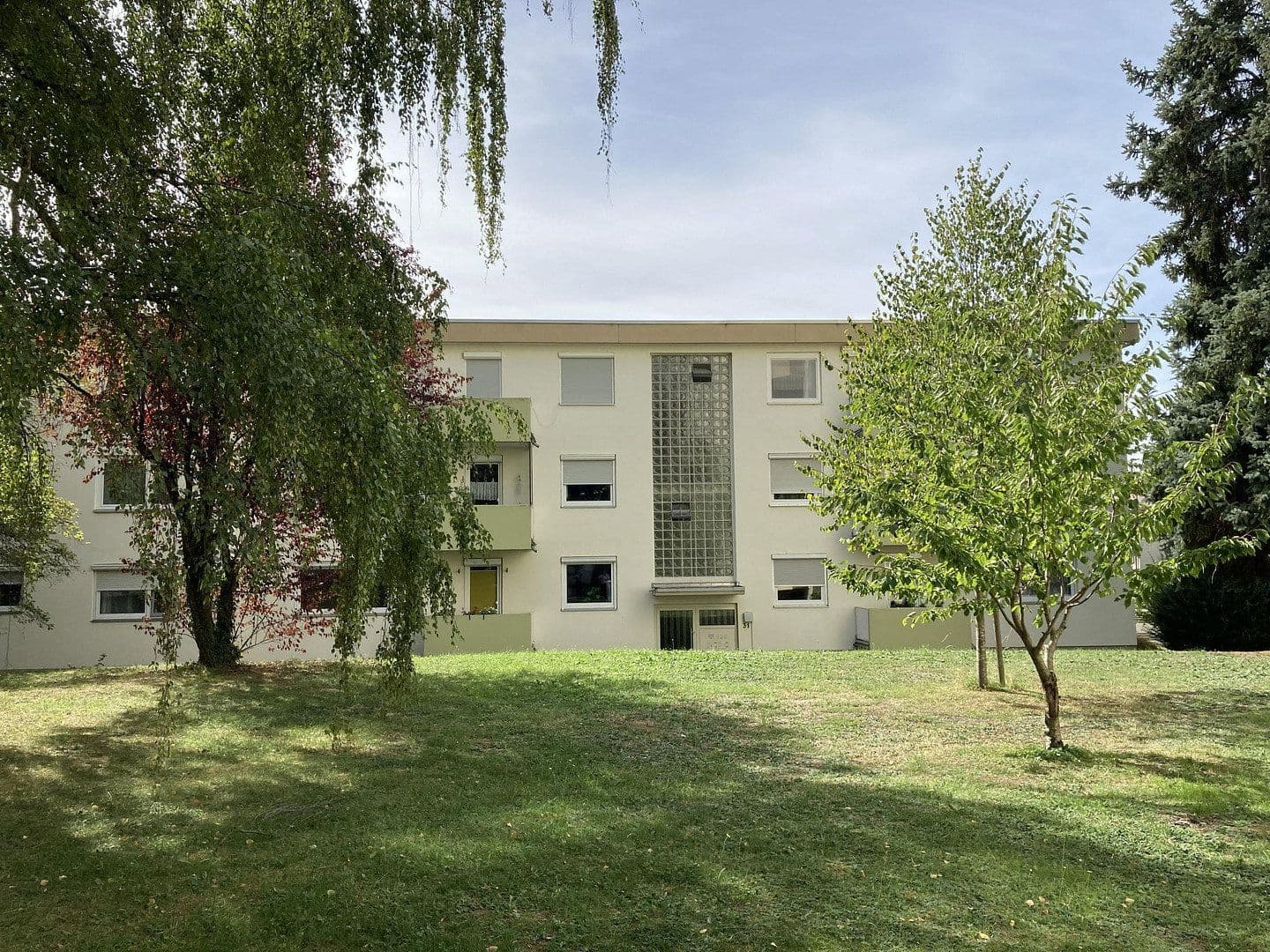 Prodej bytu 2+1 63 m², Am Schiessrain, Staufen im Breisgau, Bádensko-Württembersko Prodej bytu 2+1 63 m², Am Schiessrain, Staufen im Breisgau, Bádensko-Württembersko