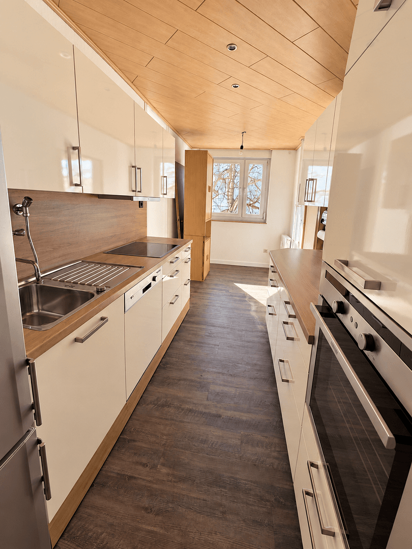 Pronájem bytu 3+kk 74 m², Neptunweg 27, Nürnberg, Bavorsko Pronájem bytu 3+kk 74 m², Neptunweg 27, Nürnberg, Bavorsko