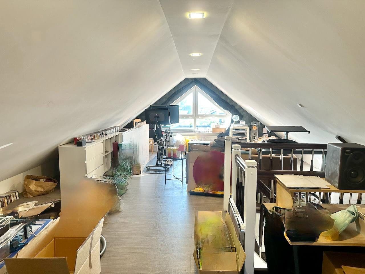 Pronájem bytu 4+1 126 m², Glückaufstraße 2D, Sarstedt, Dolní Sasko Pronájem bytu 4+1 126 m², Glückaufstraße 2D, Sarstedt, Dolní Sasko