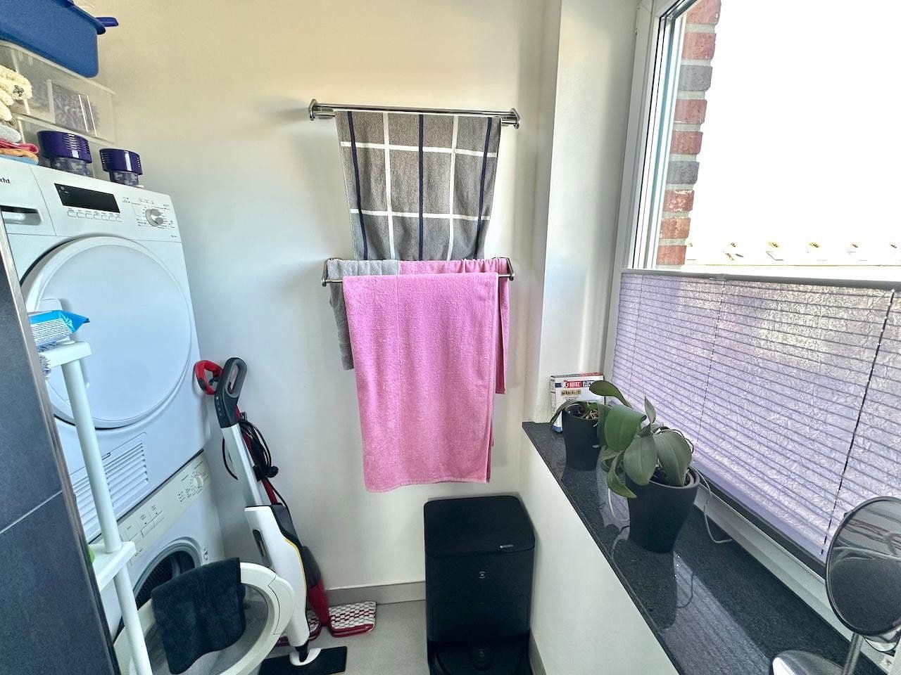 Pronájem bytu 4+1 126 m², Glückaufstraße 2D, Sarstedt, Dolní Sasko Pronájem bytu 4+1 126 m², Glückaufstraße 2D, Sarstedt, Dolní Sasko