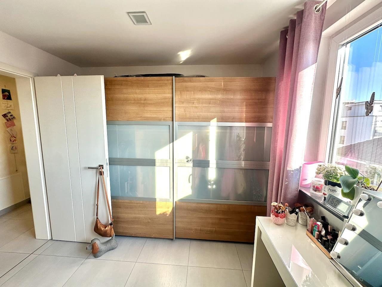 Pronájem bytu 4+1 126 m², Glückaufstraße 2D, Sarstedt, Dolní Sasko Pronájem bytu 4+1 126 m², Glückaufstraße 2D, Sarstedt, Dolní Sasko