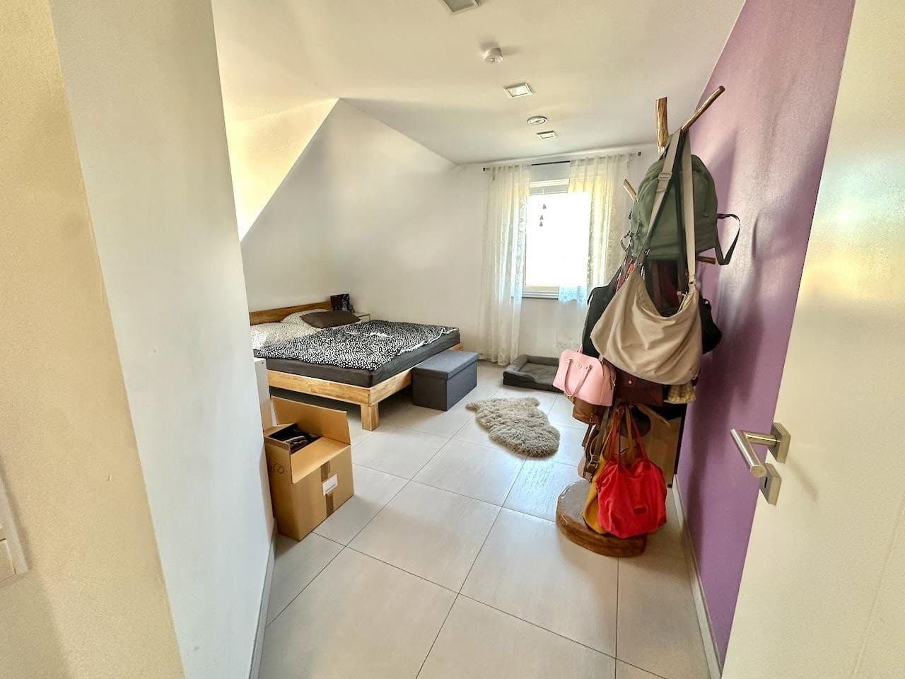 Pronájem bytu 4+1 126 m², Glückaufstraße 2D, Sarstedt, Dolní Sasko Pronájem bytu 4+1 126 m², Glückaufstraße 2D, Sarstedt, Dolní Sasko