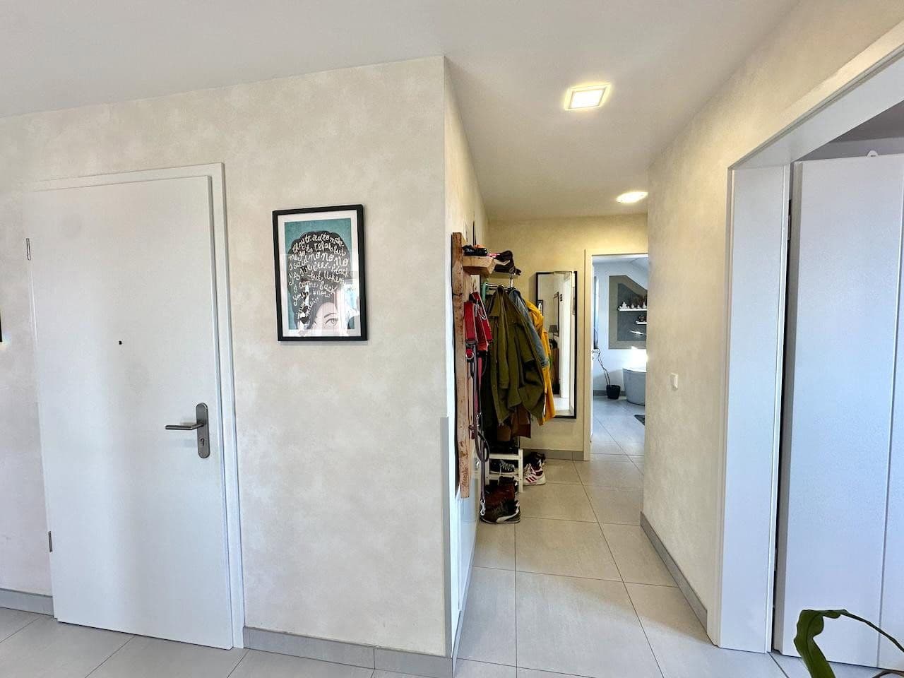 Pronájem bytu 4+1 126 m², Glückaufstraße 2D, Sarstedt, Dolní Sasko Pronájem bytu 4+1 126 m², Glückaufstraße 2D, Sarstedt, Dolní Sasko