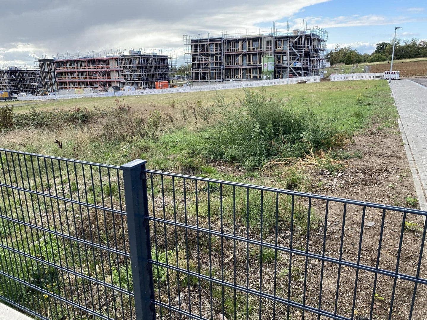 Prodej pozemku 278 m², Renettenring 9 / 11, Wiesbaden, Hessen Prodej pozemku 278 m², Renettenring 9 / 11, Wiesbaden, Hessen