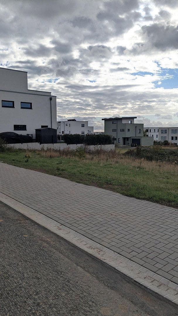 Prodej pozemku 278 m², Renettenring 9 / 11, Wiesbaden, Hessen Prodej pozemku 278 m², Renettenring 9 / 11, Wiesbaden, Hessen