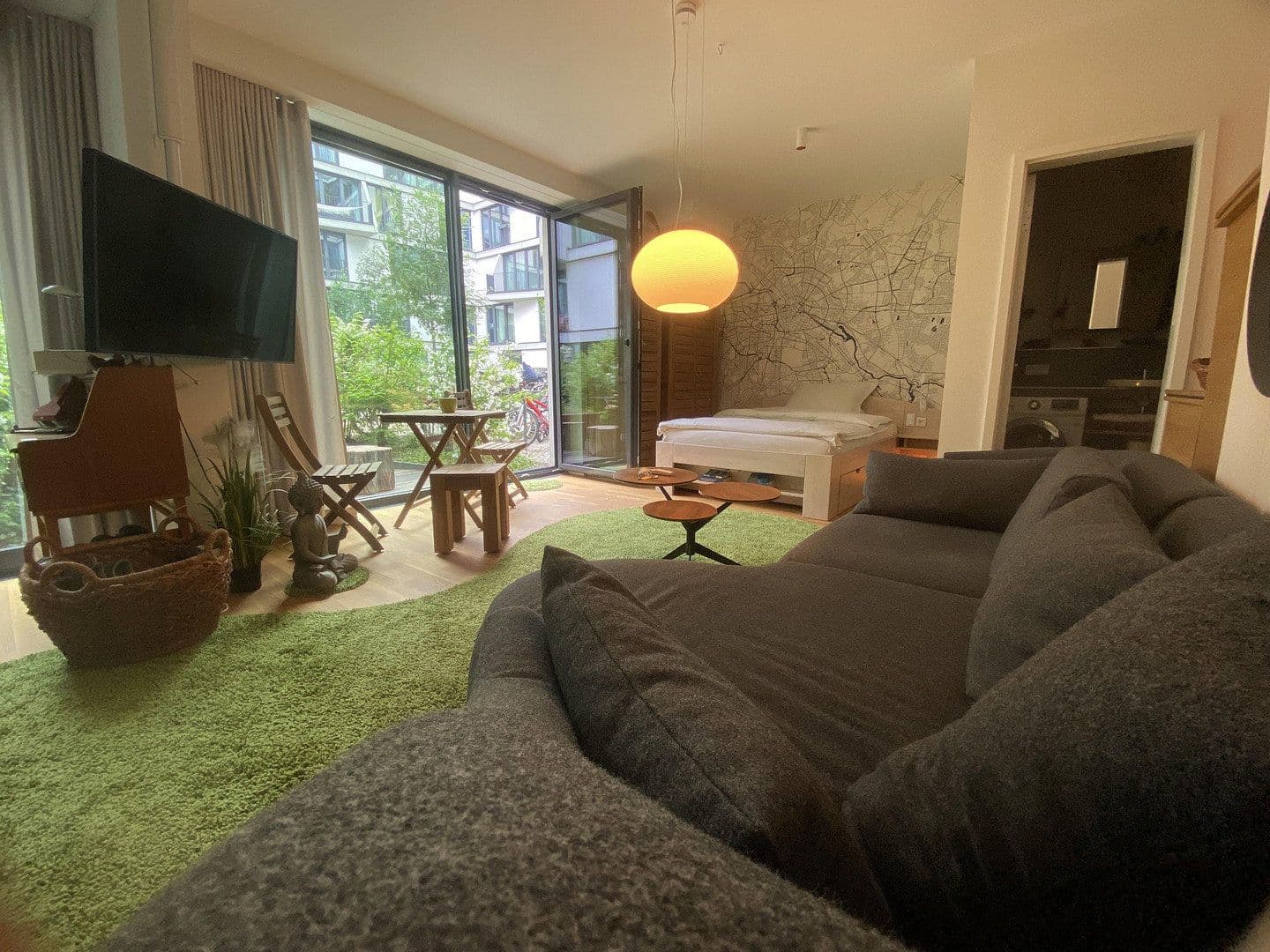 Prodej bytu 1+1 36 m², Berlin, Berlín Prodej bytu 1+1 36 m², Berlin, Berlín