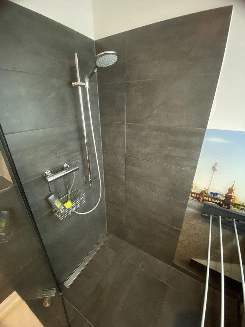 Prodej bytu 1+1 36 m², Berlin, Berlín Prodej bytu 1+1 36 m², Berlin, Berlín