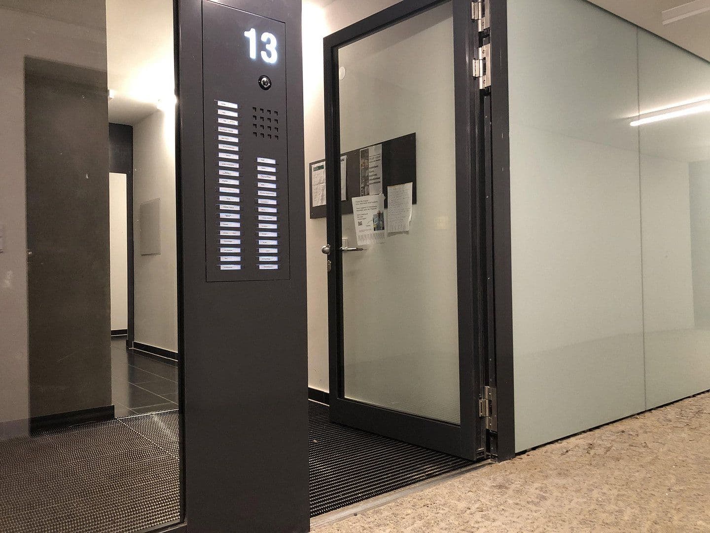 Prodej bytu 1+1 36 m², Berlin, Berlín Prodej bytu 1+1 36 m², Berlin, Berlín