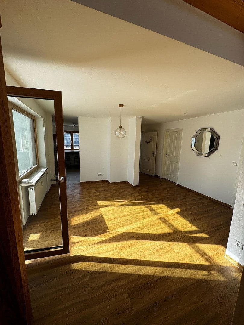 Pronájem bytu 3+1 110 m², Forchheim, Bavorsko Pronájem bytu 3+1 110 m², Forchheim, Bavorsko