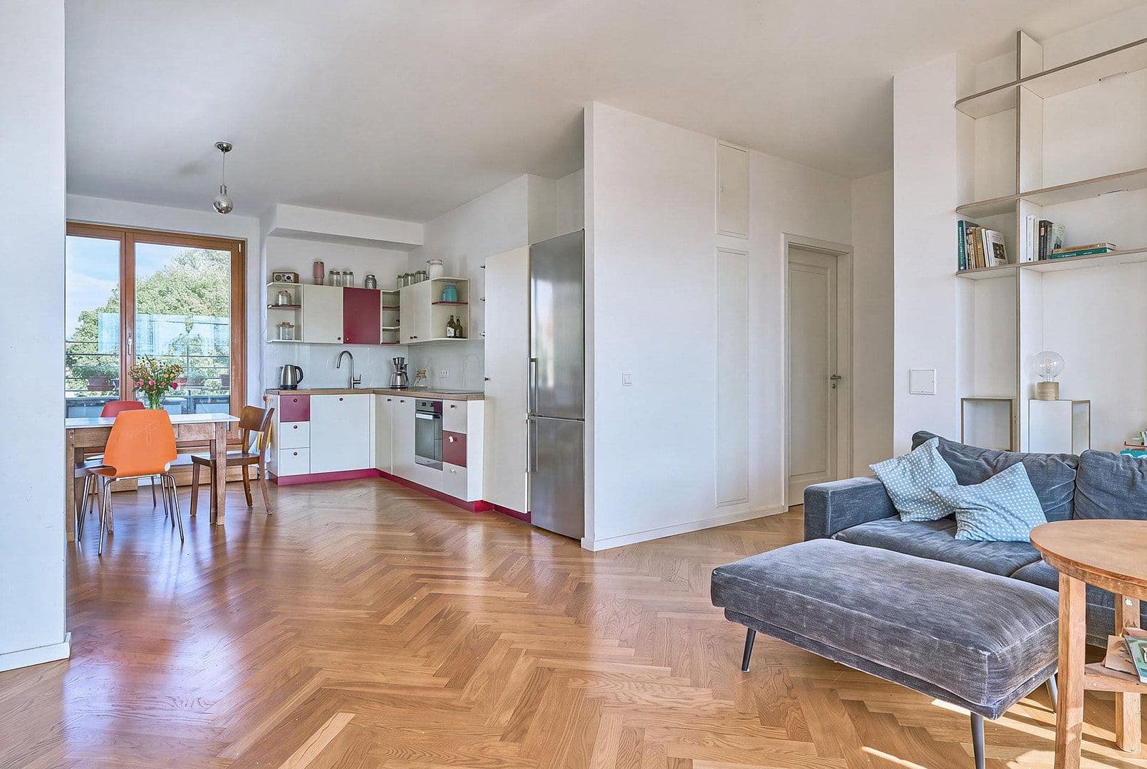 Prodej bytu 6+1 180 m², Berlin, Berlín Prodej bytu 6+1 180 m², Berlin, Berlín