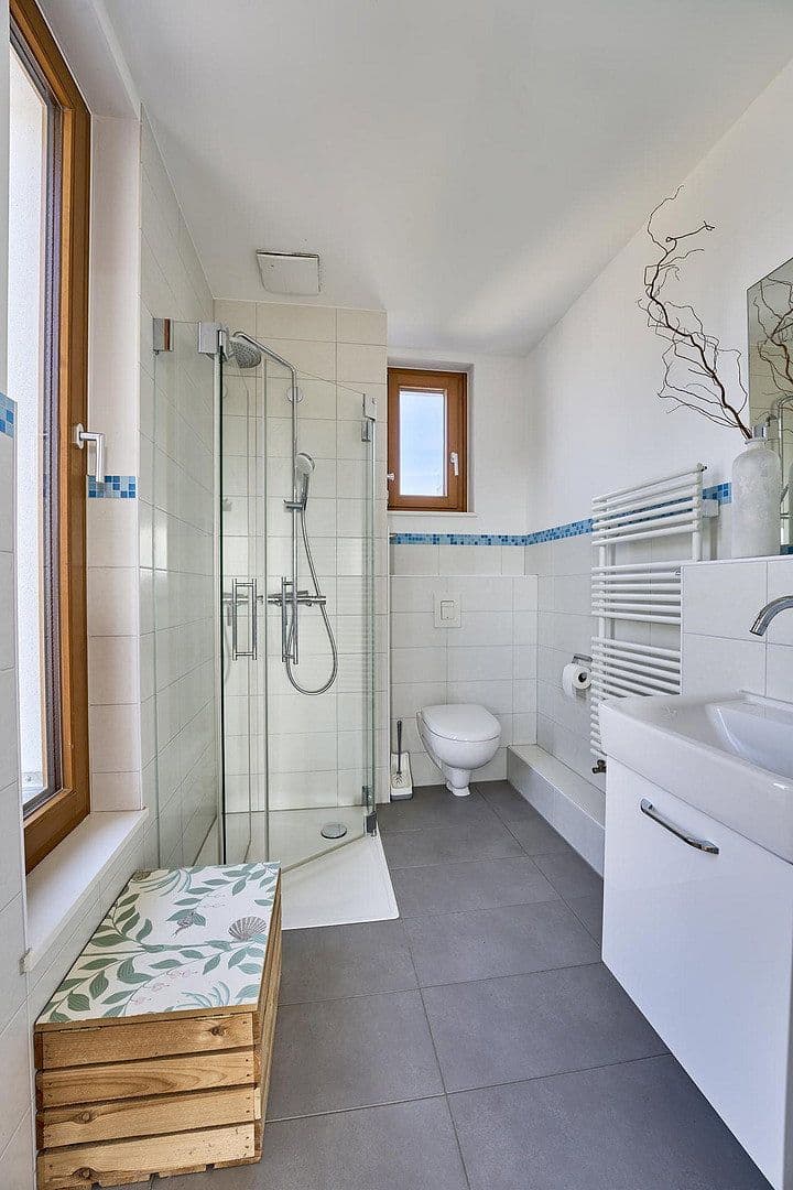 Prodej bytu 6+1 180 m², Berlin, Berlín Prodej bytu 6+1 180 m², Berlin, Berlín