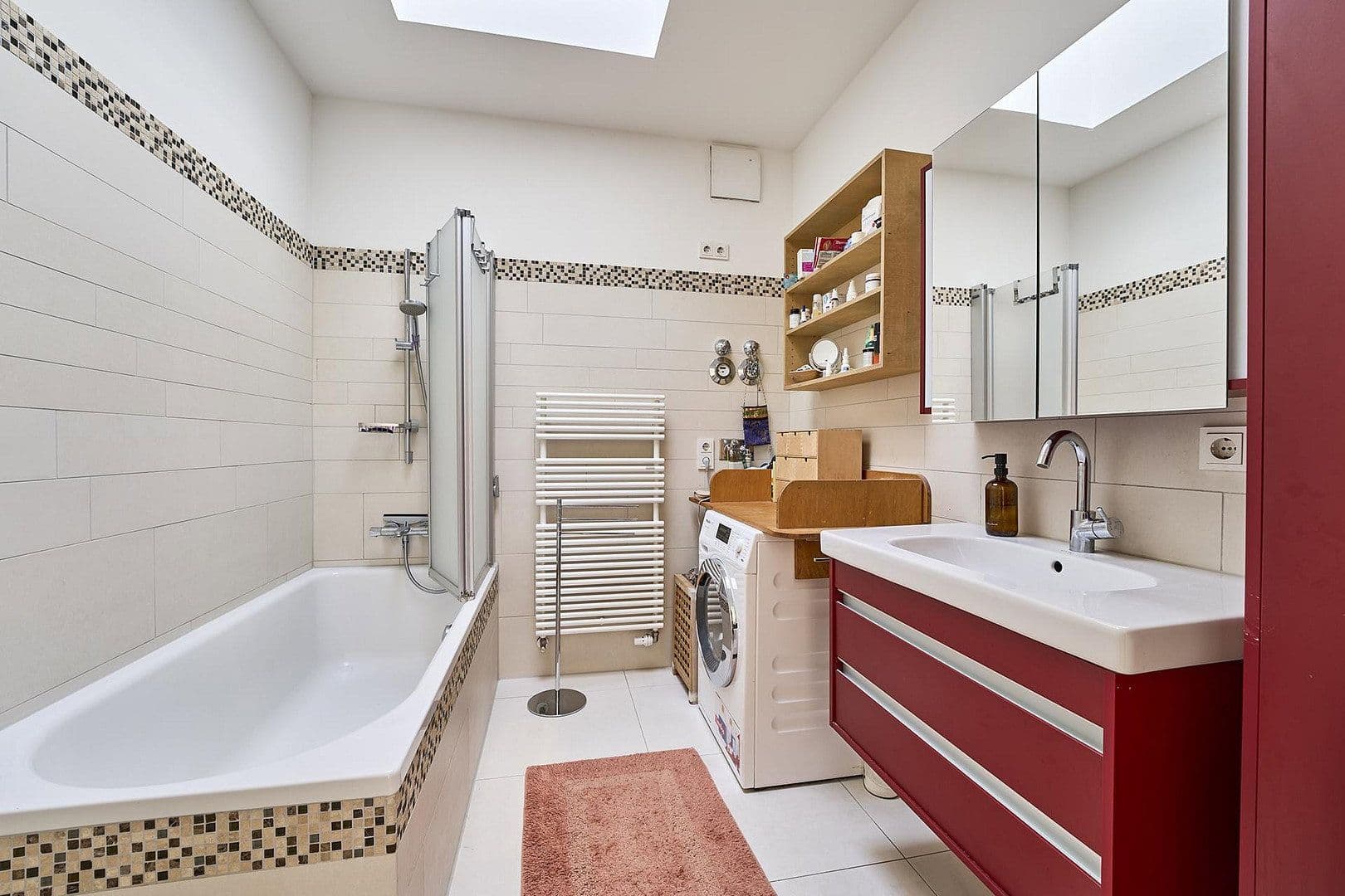 Prodej bytu 6+1 180 m², Berlin, Berlín Prodej bytu 6+1 180 m², Berlin, Berlín