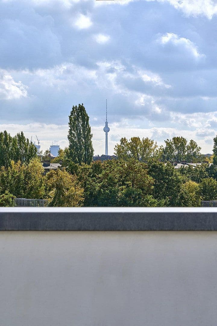 Prodej bytu 6+1 180 m², Berlin, Berlín Prodej bytu 6+1 180 m², Berlin, Berlín
