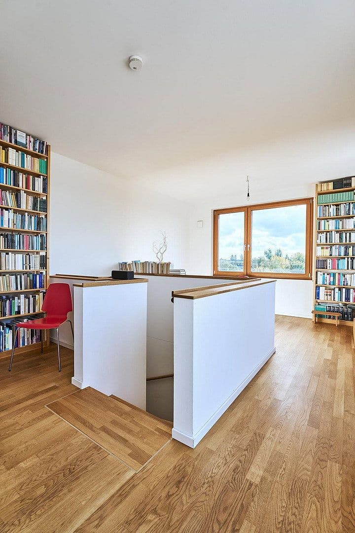 Prodej bytu 6+1 180 m², Berlin, Berlín Prodej bytu 6+1 180 m², Berlin, Berlín