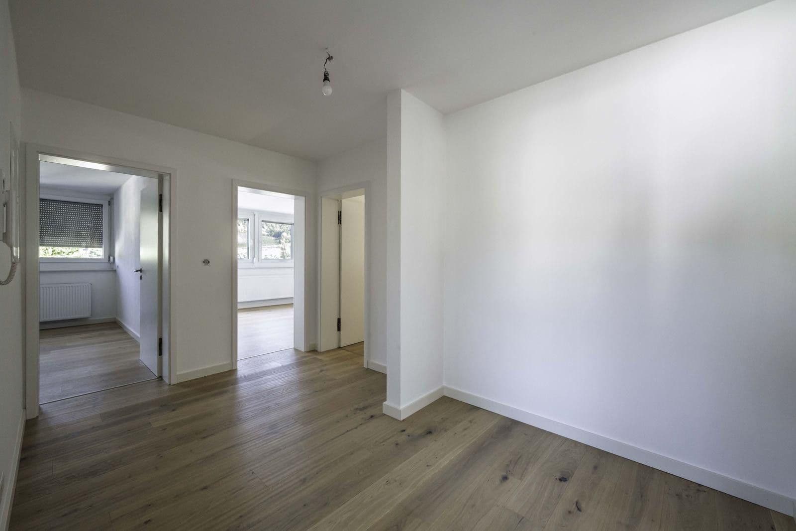 Prodej bytu 4+1 103 m², Bernkastel-Kues, Porýní-Falc Prodej bytu 4+1 103 m², Bernkastel-Kues, Porýní-Falc