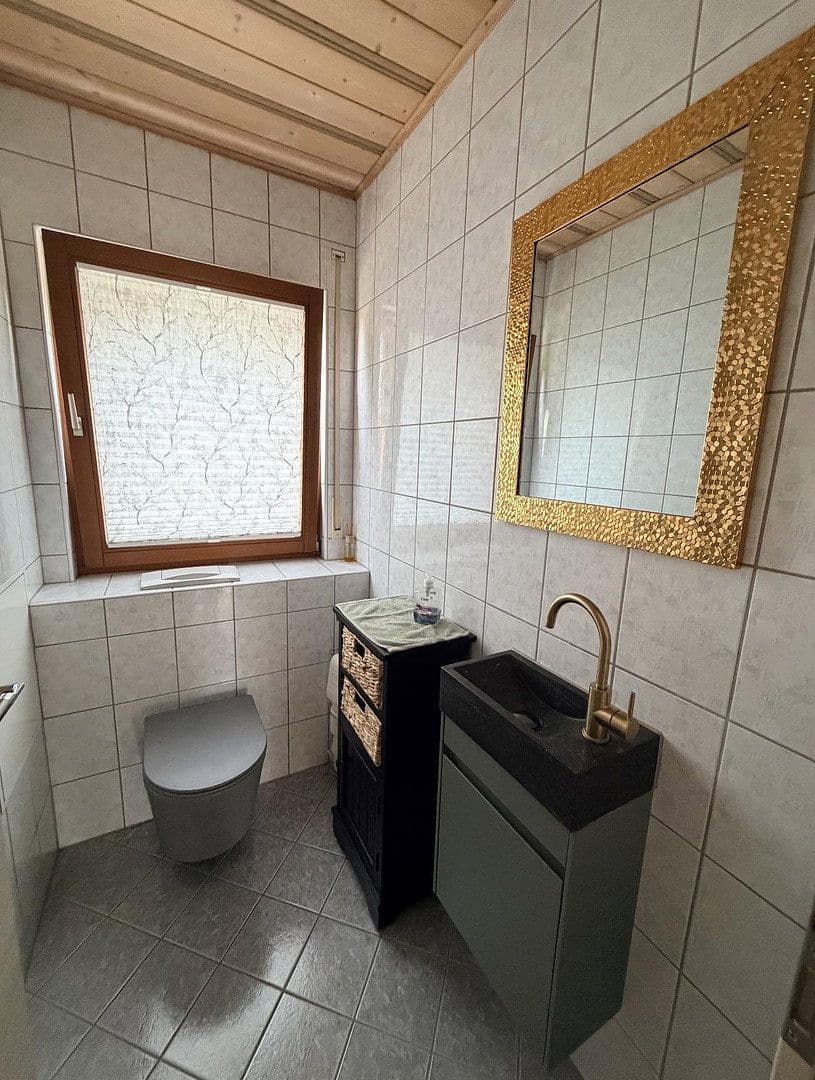 Prodej domu 125 m², pozemek 840 m², Lonnerstadt, Bavorsko Prodej domu 125 m², pozemek 840 m², Lonnerstadt, Bavorsko