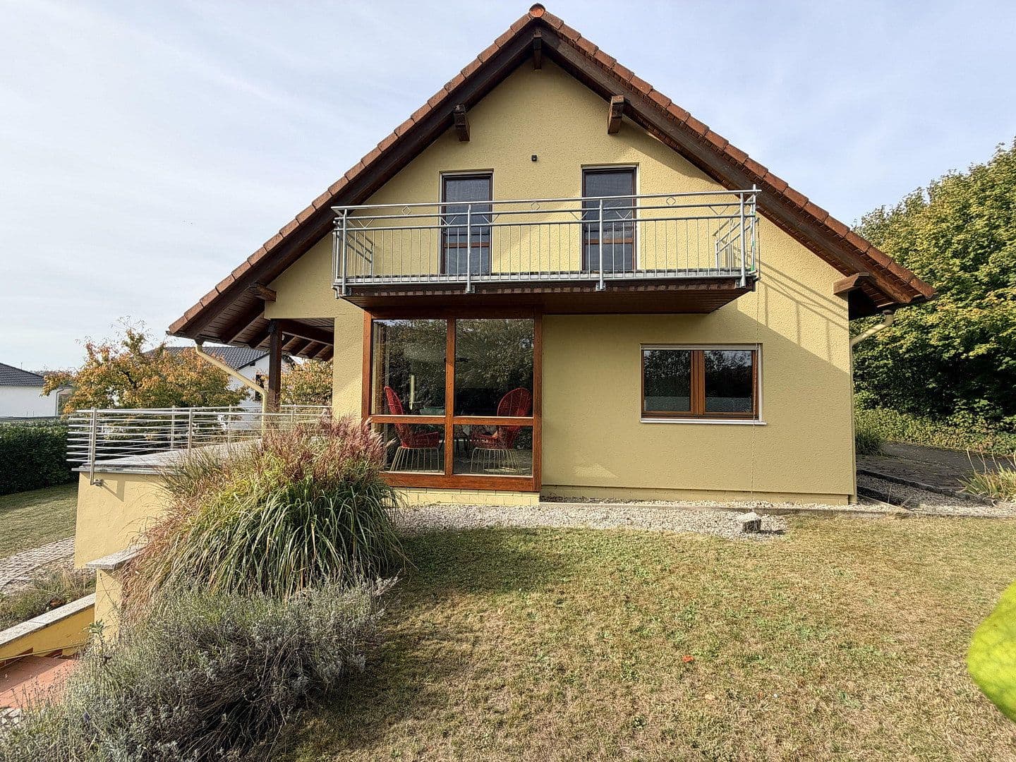 Prodej domu 125 m², pozemek 840 m², Lonnerstadt, Bavorsko Prodej domu 125 m², pozemek 840 m², Lonnerstadt, Bavorsko