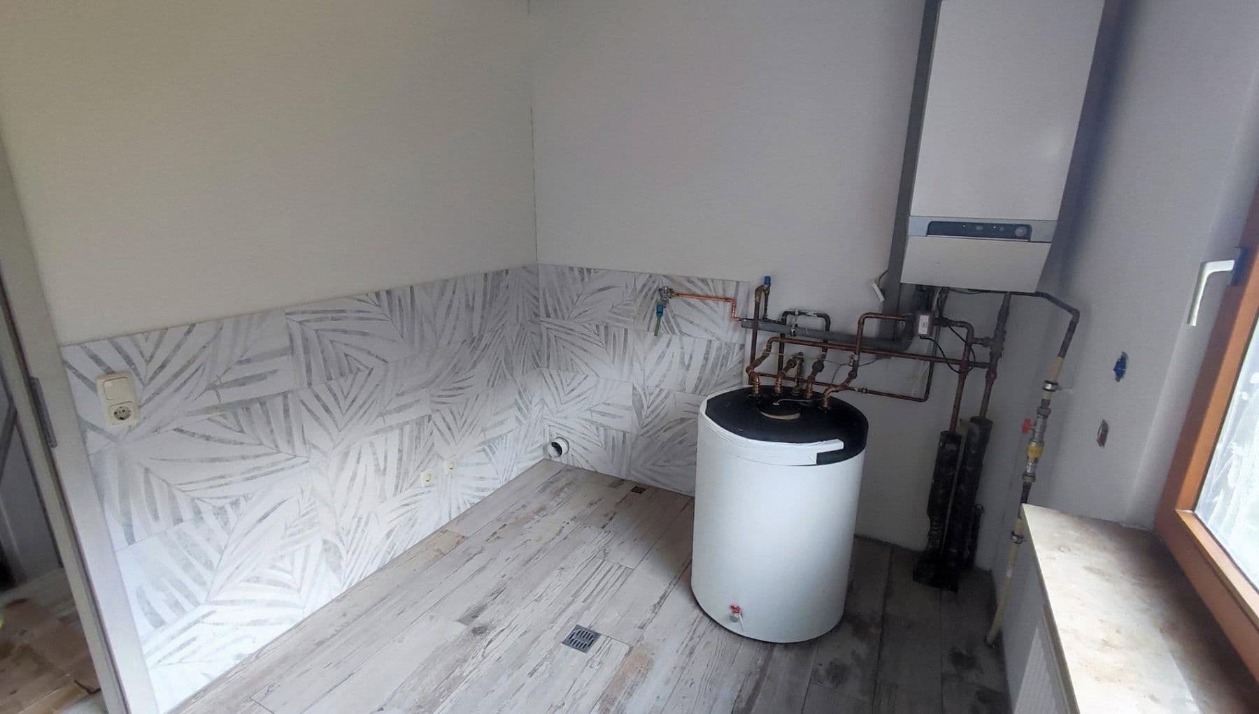 Prodej domu 125 m², pozemek 840 m², Lonnerstadt, Bavorsko Prodej domu 125 m², pozemek 840 m², Lonnerstadt, Bavorsko