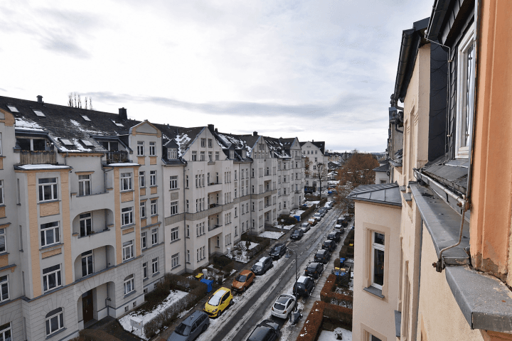 Pronájem bytu 6+1 147 m², Franz-Mehring-Straße 9, Chemnitz, Sasko Pronájem bytu 6+1 147 m², Franz-Mehring-Straße 9, Chemnitz, Sasko