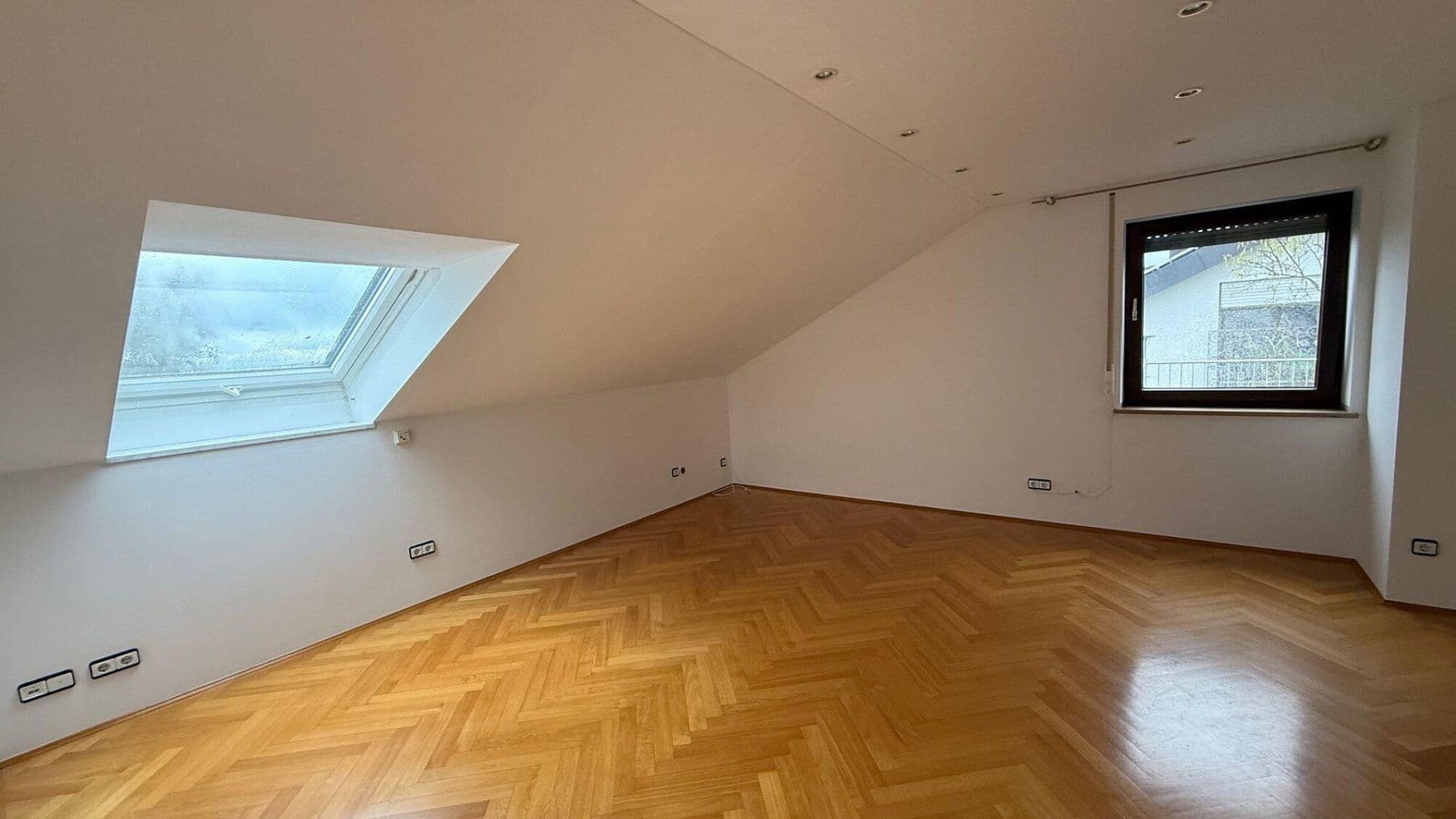 Prodej domu 340 m², pozemek 980 m², Donauwörth, Bavorsko Prodej domu 340 m², pozemek 980 m², Donauwörth, Bavorsko