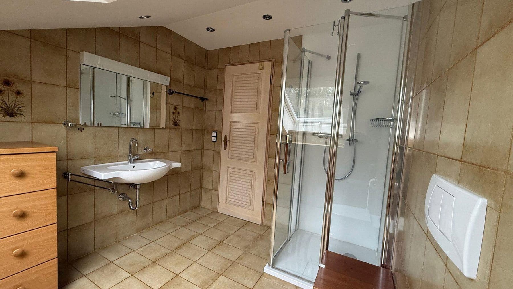 Prodej domu 340 m², pozemek 980 m², Donauwörth, Bavorsko Prodej domu 340 m², pozemek 980 m², Donauwörth, Bavorsko