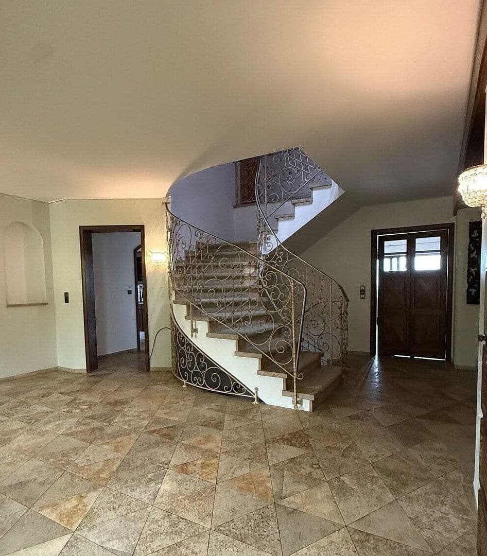Prodej domu 340 m², pozemek 980 m², Donauwörth, Bavorsko Prodej domu 340 m², pozemek 980 m², Donauwörth, Bavorsko