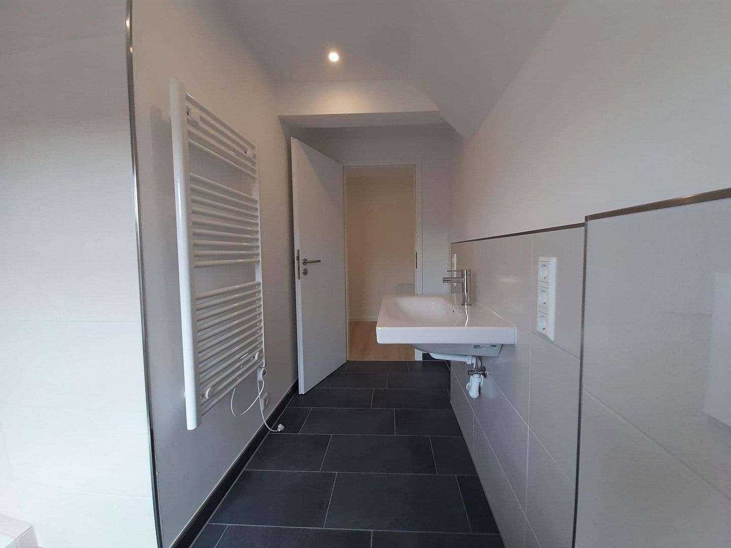 Pronájem bytu 2+1 64 m², Stader Landstraße 31, Bremen, Bremen Pronájem bytu 2+1 64 m², Stader Landstraße 31, Bremen, Bremen