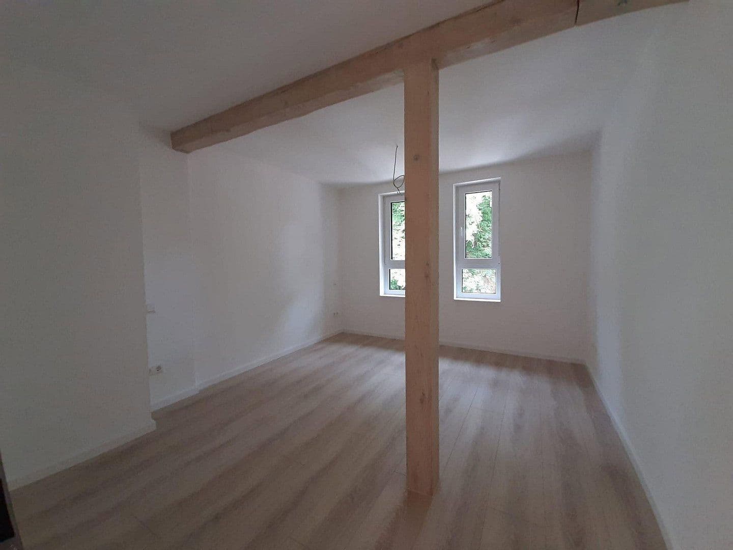 Pronájem bytu 2+1 64 m², Stader Landstraße 31, Bremen, Bremen Pronájem bytu 2+1 64 m², Stader Landstraße 31, Bremen, Bremen