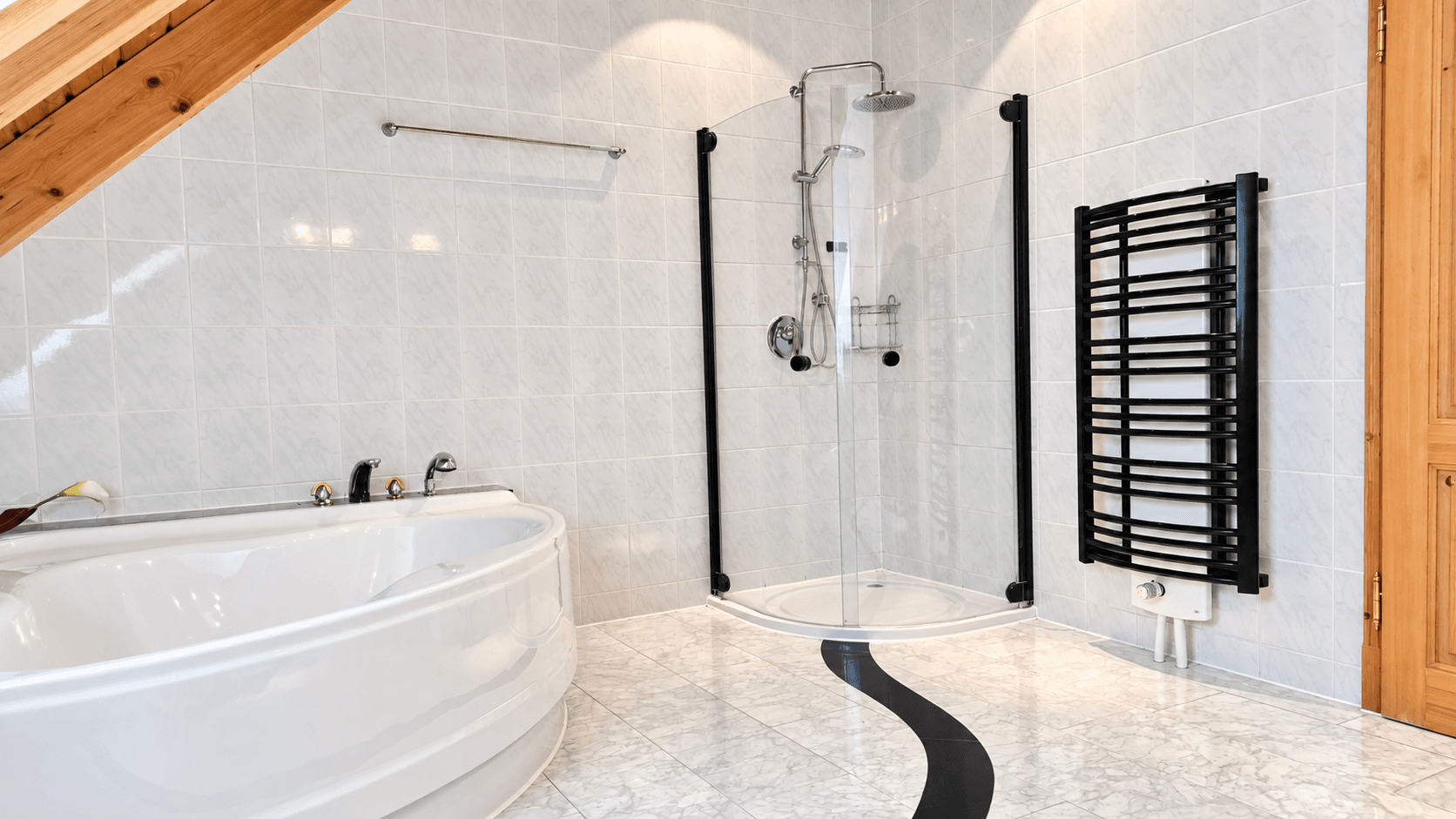 Prodej domu 242 m², pozemek 815 m², Burgoberbach, Bavorsko Prodej domu 242 m², pozemek 815 m², Burgoberbach, Bavorsko