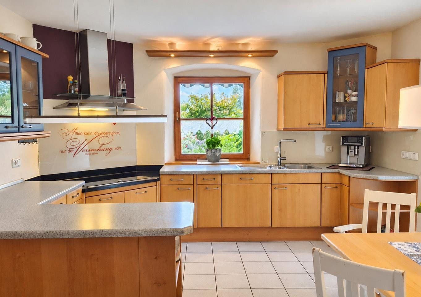 Prodej domu 242 m², pozemek 815 m², Burgoberbach, Bavorsko Prodej domu 242 m², pozemek 815 m², Burgoberbach, Bavorsko
