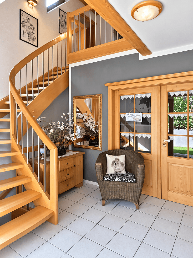 Prodej domu 242 m², pozemek 815 m², Burgoberbach, Bavorsko Prodej domu 242 m², pozemek 815 m², Burgoberbach, Bavorsko