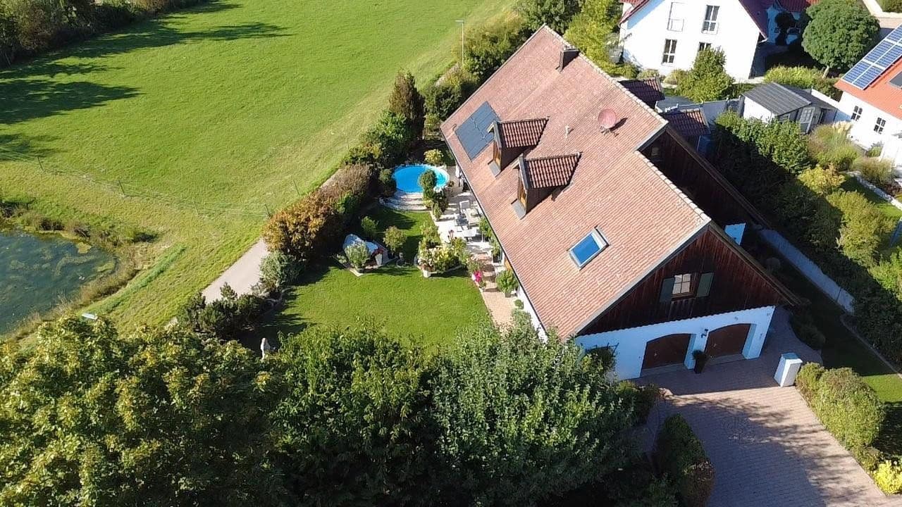 Prodej domu 242 m², pozemek 815 m², Burgoberbach, Bavorsko Prodej domu 242 m², pozemek 815 m², Burgoberbach, Bavorsko