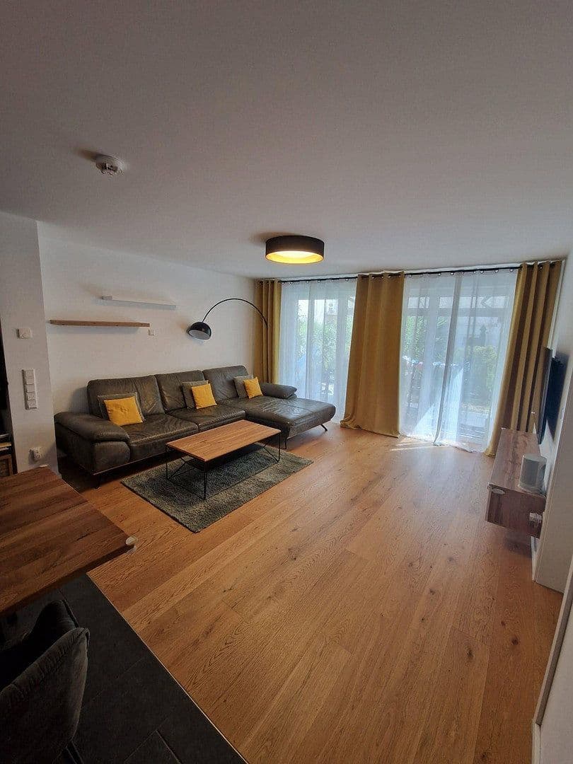 Prodej bytu 3+1 89 m², Moosburgerstrasse 22, Pfaffenhofen, Bavorsko Prodej bytu 3+1 89 m², Moosburgerstrasse 22, Pfaffenhofen, Bavorsko